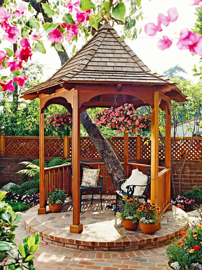 Jasa Pembuatan Gazebo Kayu & Bambu